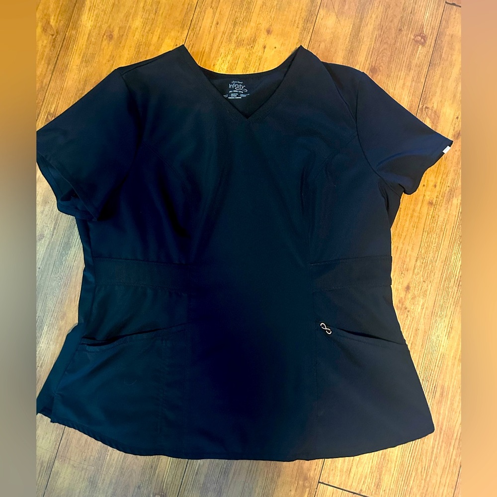 Infinity scrub top black 2xl